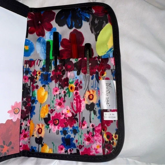 THIRTY ONE - Floral Print writing tablet/pen holder organizer with Black Ribbon - Picture 3 of 7